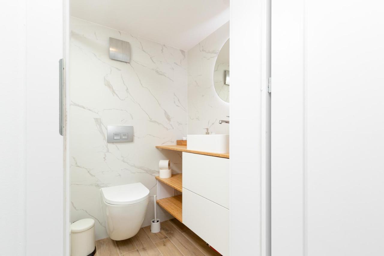 Mezzanine Lwowska Srodmiescie By Renters *